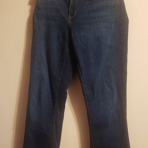Levi's size 8 classic bootcut